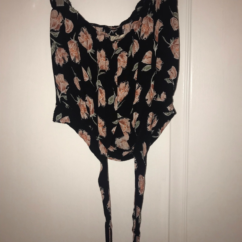 shoulder less crop top